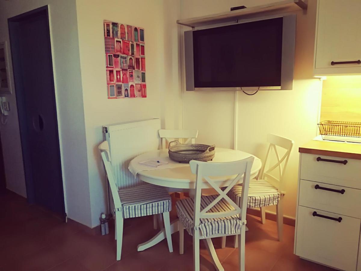 Villa Lux House Next To The Airport Of Athens. Transport 24H à Artemi Extérieur photo